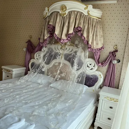 Hotel Amore Beach 4*