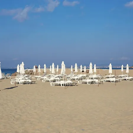Hotel Amore Beach Ξενοδοχείο με διαμερίσματα Elenite
