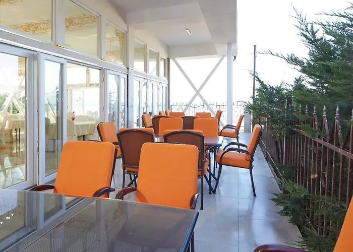 Hotel Amore Beach Apartahotel